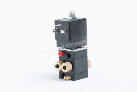 Distributeur 4-2 burkert 220v. Tuyau 4x6